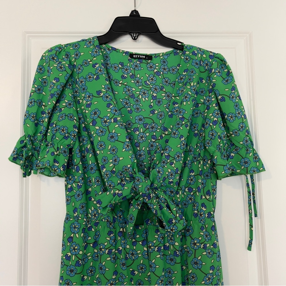 GREEN FLOWER DRESS SIZE M - Picture 5 of 5